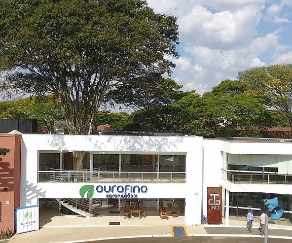 Notícias - Ourofino destaca endectocida de baixa carência para terminação na ExpoZebu